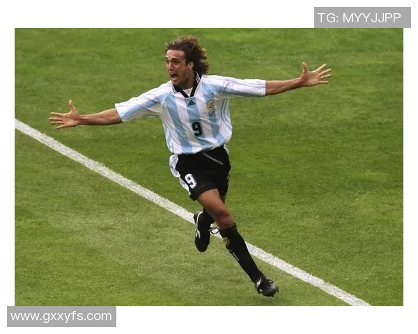 技术单一的足球球星有哪些特点以及他们在球场上的表现如何